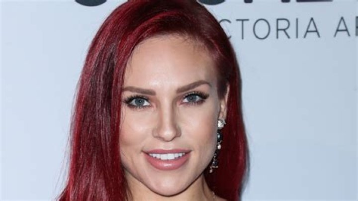 Adrian Peterson Controversy: Voices from Sharna Burgess and DWTS Speak Up - SarkariResult