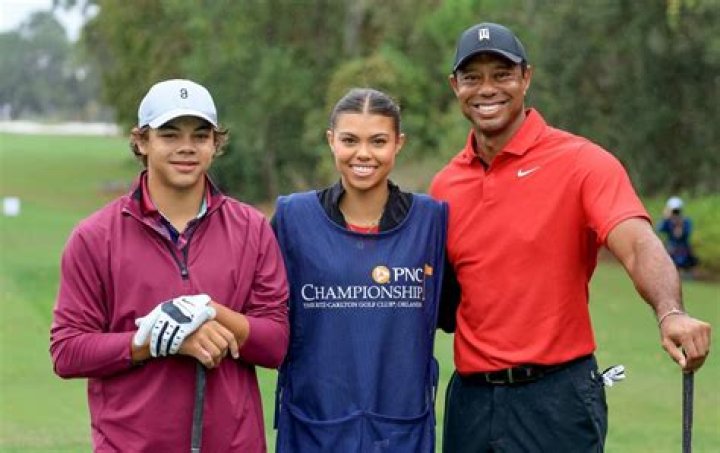 Alex Rodriguez back to dating! What about his kids and ex-wife??