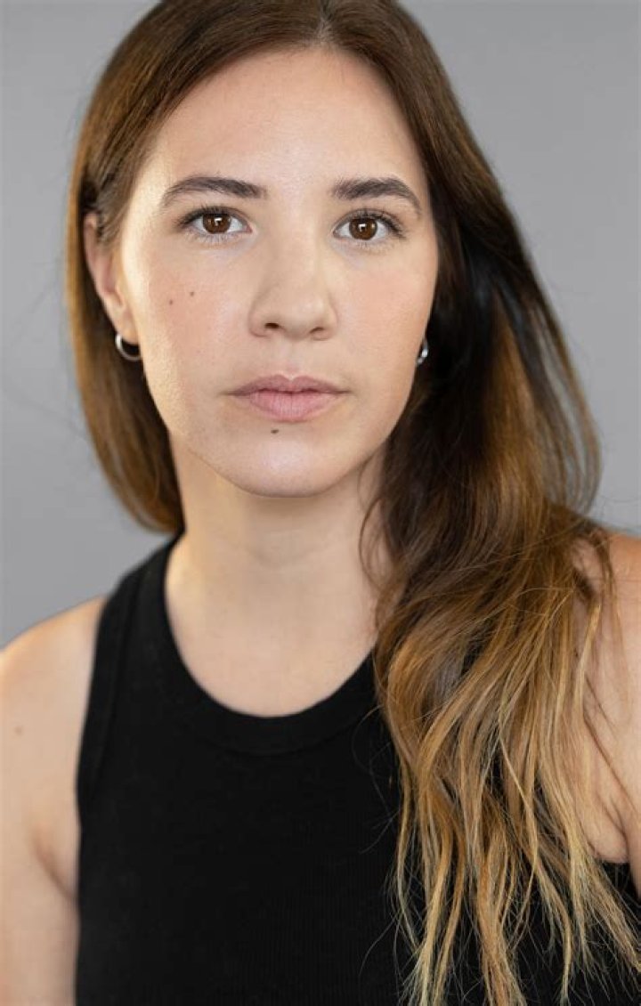 Alexandra Swarens Net Worth