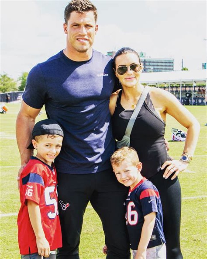 Brian Cushing Net Worth