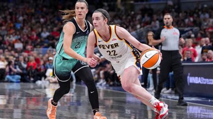 Caitlin Clark's Injury Update: Unveiling the Details Surrounding the Basketball Player's Recent Injury - SarkariResult