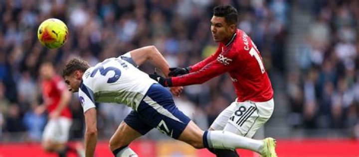 Casemiro's Health / Injury Update: What happened to Casemiro? - SarkariResult