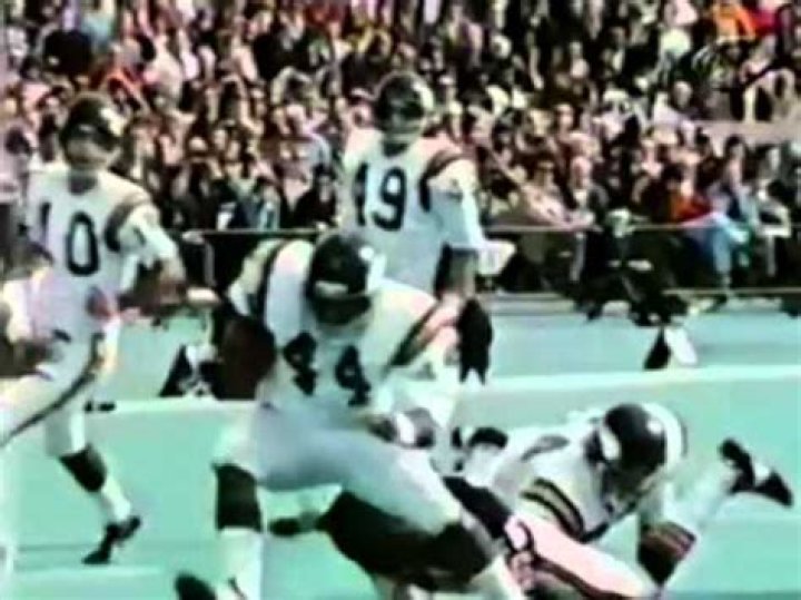 Chuck Foreman Net Worth