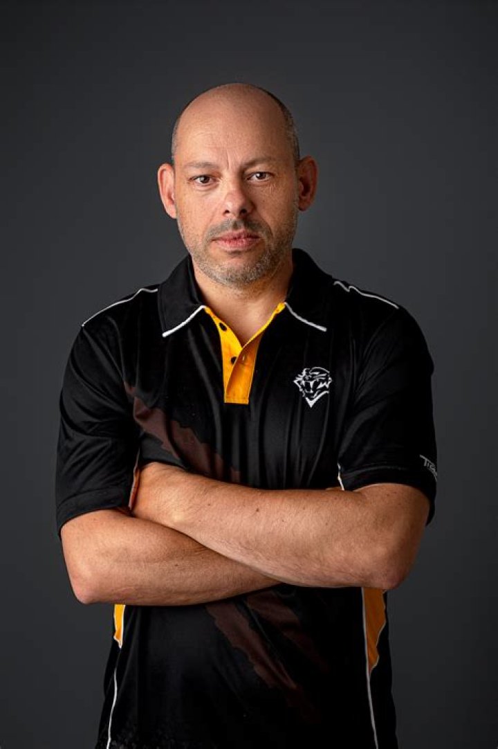 Darren Appleton