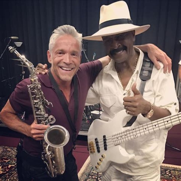 Dave Koz