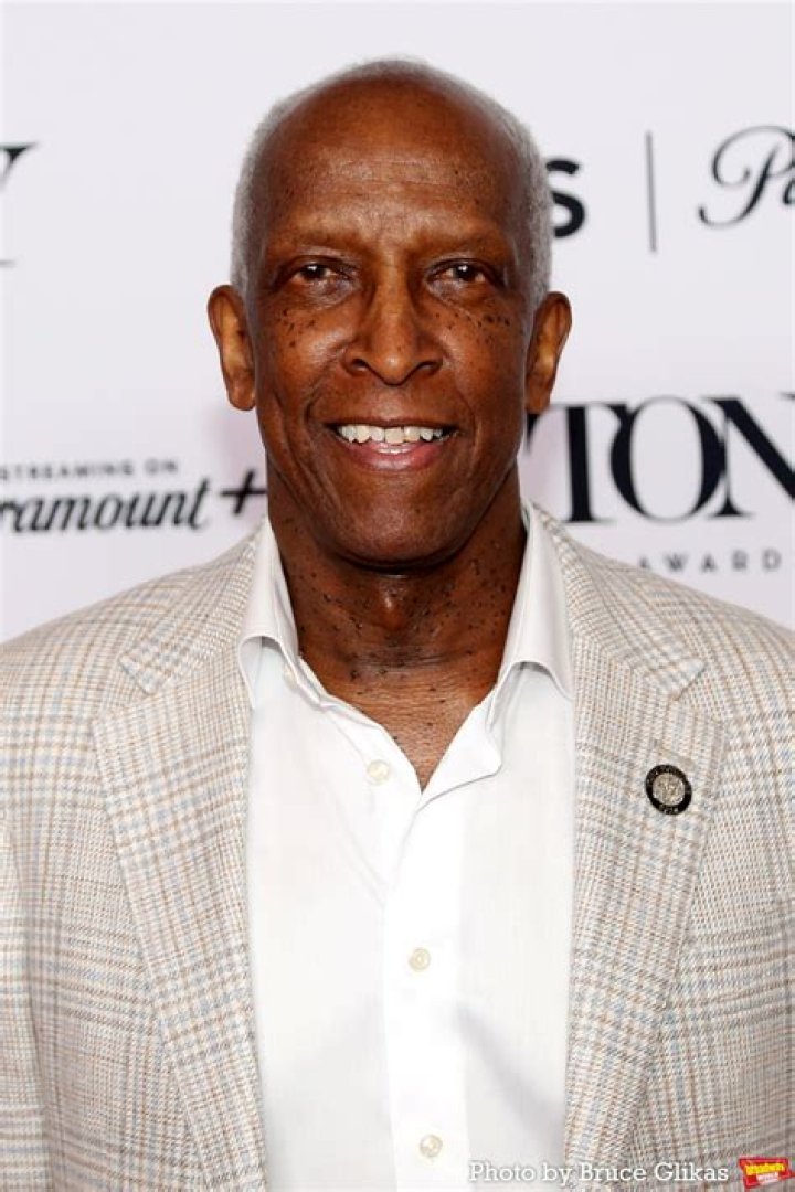 Dorian Harewood Net Worth