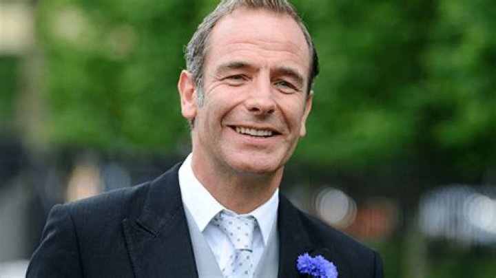 Edward V. Robson Net Worth