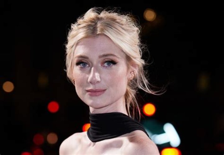 Elizabeth Debicki Net Worth