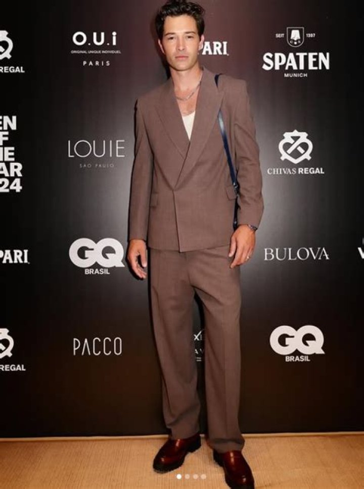 Francisco Lachowski Height How Tall Is Francisco Lachowski? - SarkariResult