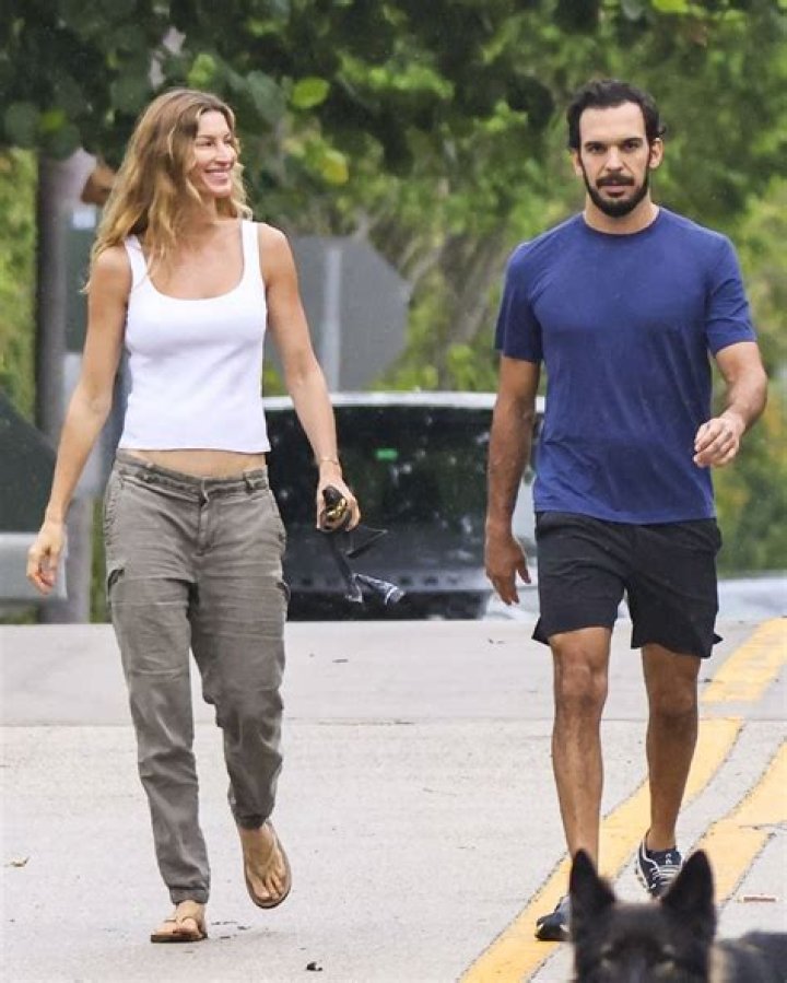 Is Gisele Bundchen Dating? Gisele Bundchen Relationship Status, Who is Joaquim Valente? - SarkariResult