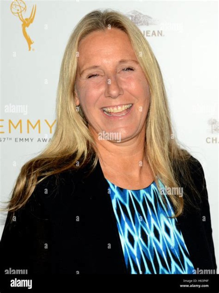 Janet Leahy Net Worth