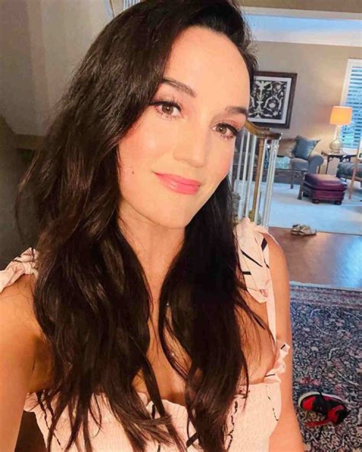 Jonna Lee Net Worth