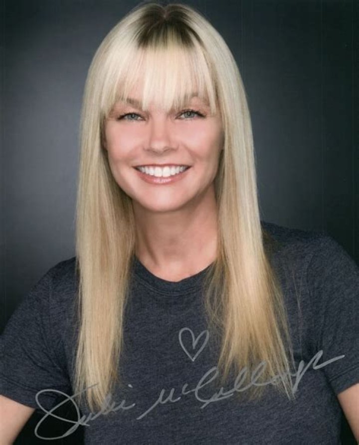 Julie McCullough Net Worth