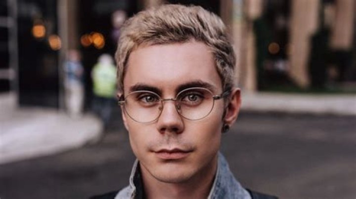 Kye Brackett Net Worth
