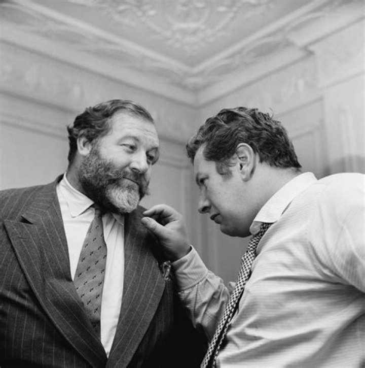 Peter Ustinov Net Worth