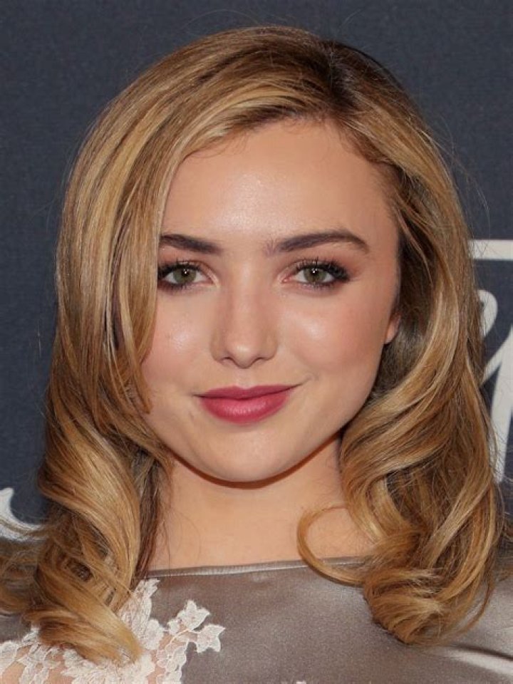 Peyton List Ethnicity / Religion : Biography, Net worth, Age, Family & More details - SarkariResult