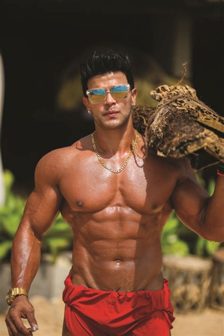 Sahil Khan