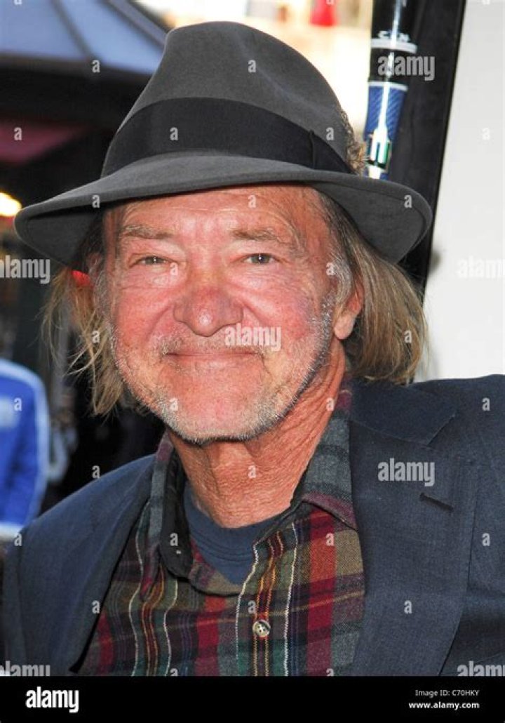 Tracey Walter