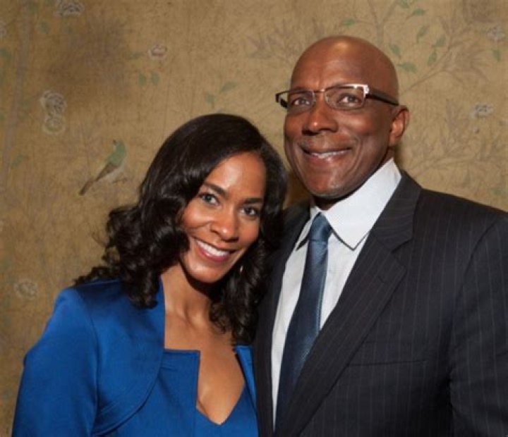 Who are Clyde Drexler Parents? - Family & Biography Details - SarkariResult